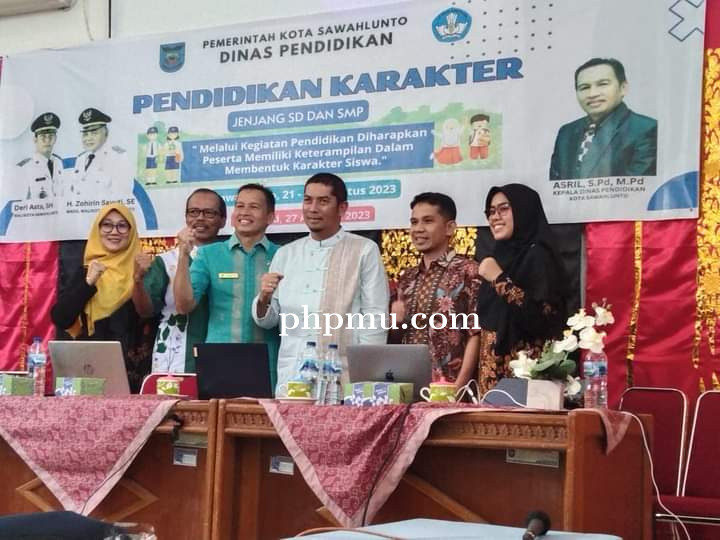 Pendidikan_Karakter_di_Aula.jpg