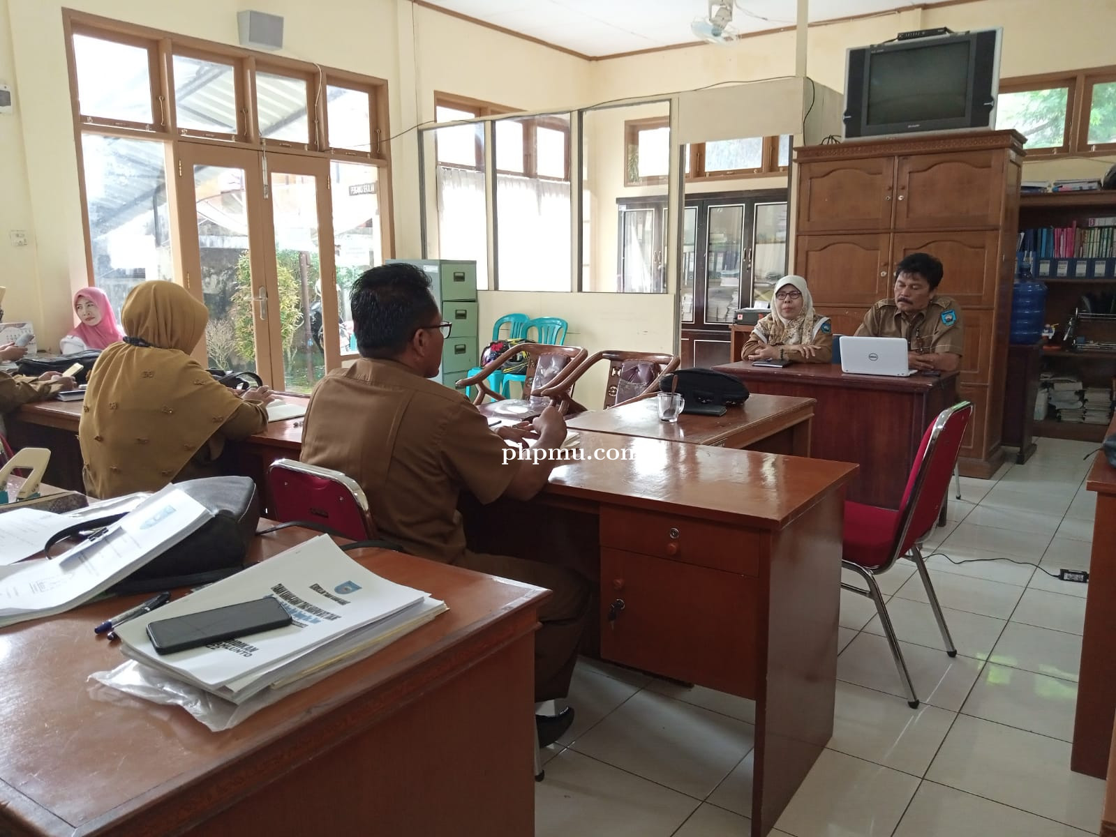 rapat_dg_pengawas.jpg